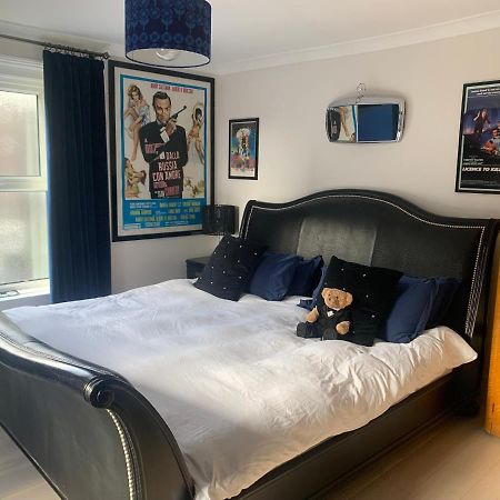 Southsea Royale Studio, James Bond, Parking, Seafront Πόρτσμουθ Εξωτερικό φωτογραφία