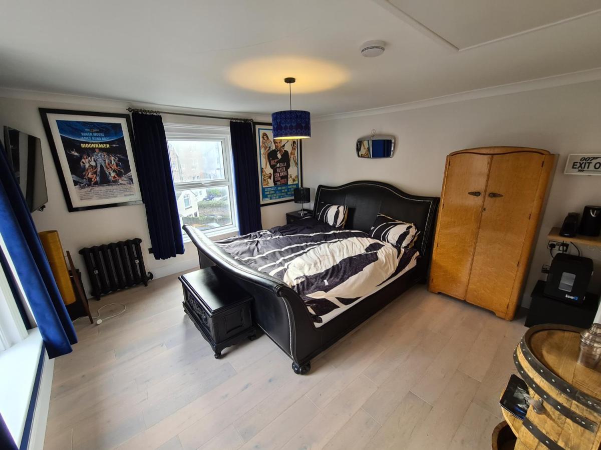 Southsea Royale Studio, James Bond, Parking, Seafront Πόρτσμουθ Εξωτερικό φωτογραφία